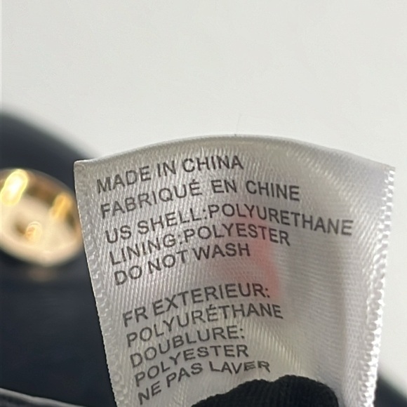 Urban Expressions  Black Puffer Crossbody Women’s Purse With Goal Chain Straps - Picture 9 of 10